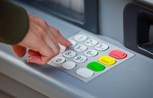 Chuyển tiền trực tiếp ở cây ATM HSBC